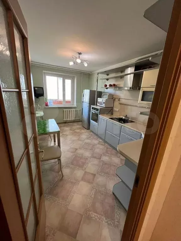 1-к. квартира, 45 м, 7/14 эт. - Фото 0