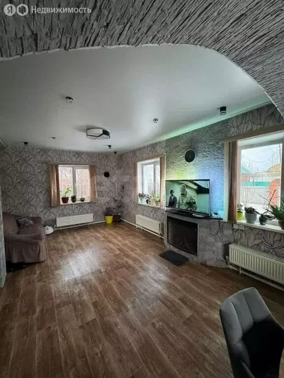 Дом в Чита, микрорайон Девичья Сопка, 10-й квартал (150.4 м) - Фото 1