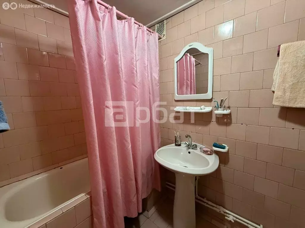 3-комнатная квартира: посёлок городского типа Ветлужский, улица ... - Фото 1