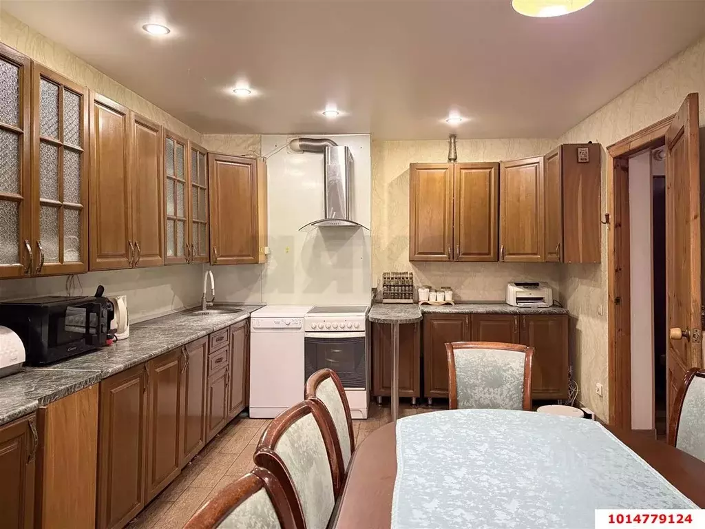 3-к кв. Краснодарский край, Краснодар ул. Красных Партизан (95.0 м) - Фото 2