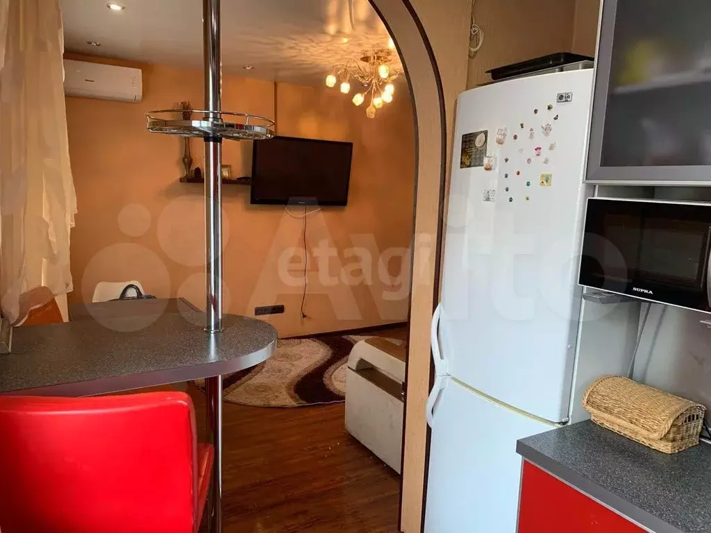 3-к. квартира, 56 м, 1/5 эт. - Фото 1