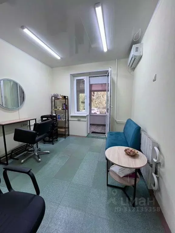 Помещение свободного назначения в Воронежская область, Воронеж наб. ... - Фото 2