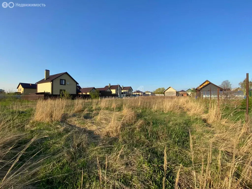Участок в село Усады, Комиссариатская улица (11 м) - Фото 1
