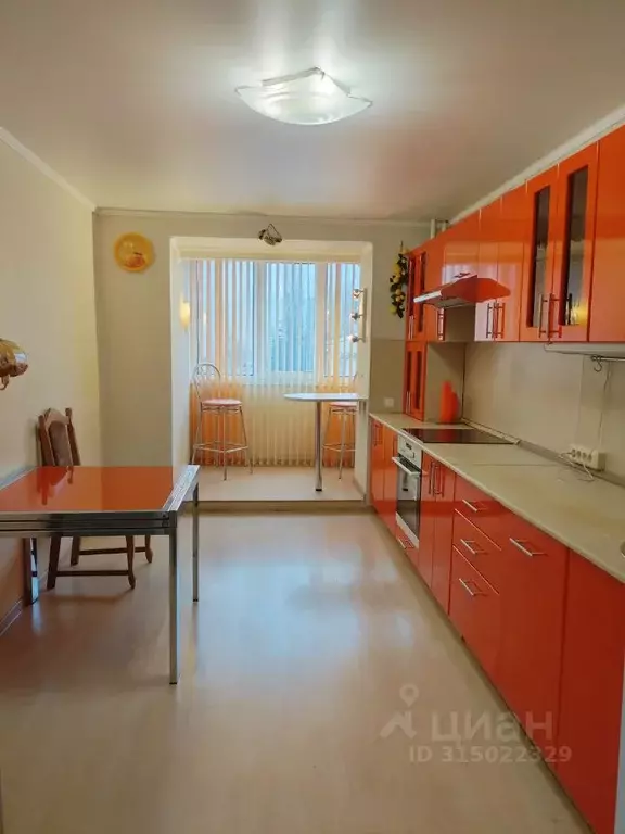 2-к кв. Башкортостан, Уфа ул. Юрия Гагарина, 14 (64.2 м) - Фото 0