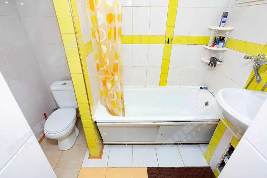Комната Санкт-Петербург ул. Демьяна Бедного, 31 (17.1 м) - Фото 1