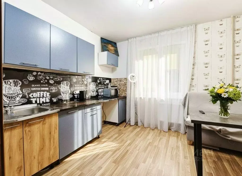 2-к кв. Санкт-Петербург Богатырский просп., 58к5 (70.0 м) - Фото 1