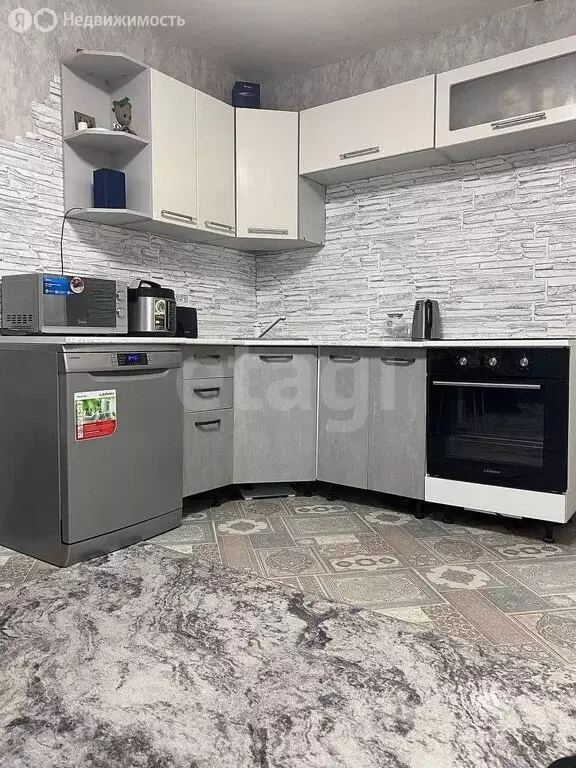 2-комнатная квартира: Тобольск, микрорайон 7А, 23Б (54.6 м) - Фото 1