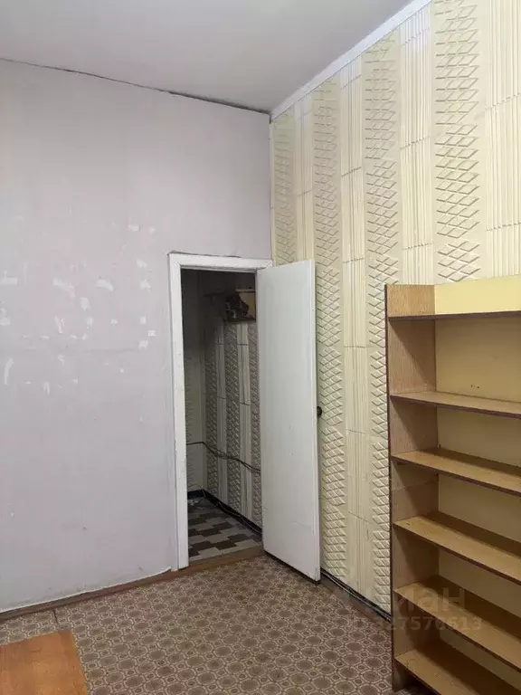 Помещение свободного назначения в Самарская область, Тольятти ул. ... - Фото 1