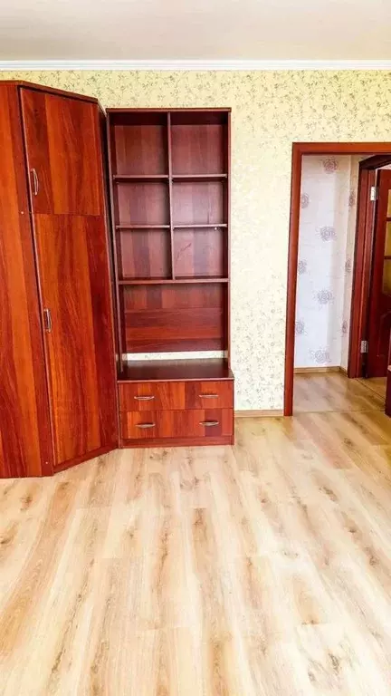 3-к кв. Белгородская область, Белгород ул. Есенина, 16 (70.6 м) - Фото 2