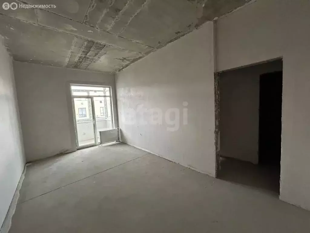 1-комнатная квартира: село Мысхако, улица имени Георгия Соколова, 7 ... - Фото 1