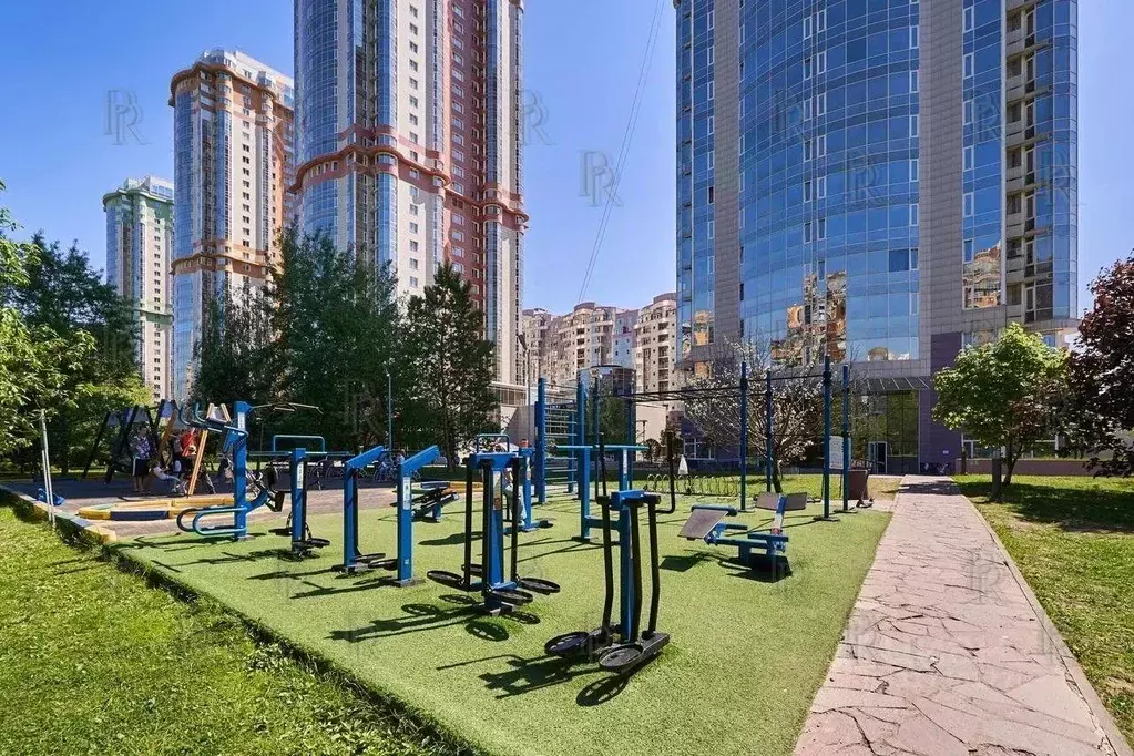 Квартира, 4 комнаты, 226 м - Фото 0