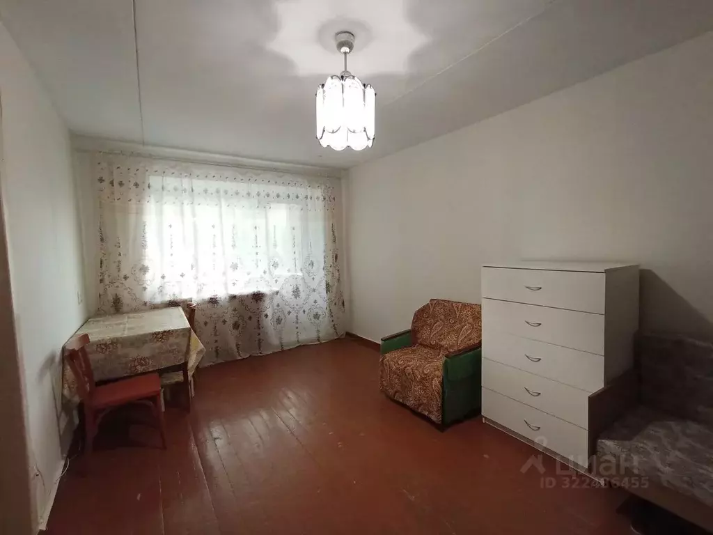 1-к кв. Свердловская область, Екатеринбург ул. Индустрии, 94А (30.8 м) - Фото 1