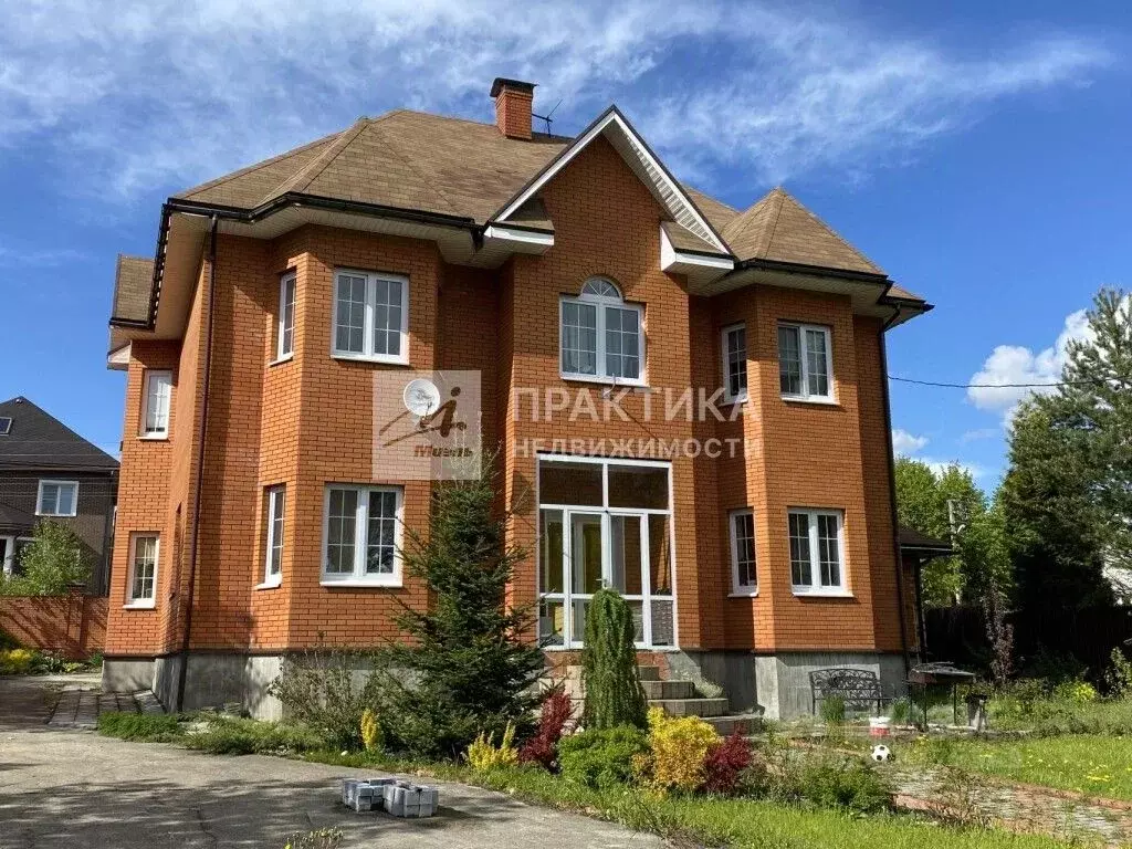 Дом в Москва д. Власово, ул. Рябиновая, 68 (350 м) - Фото 1