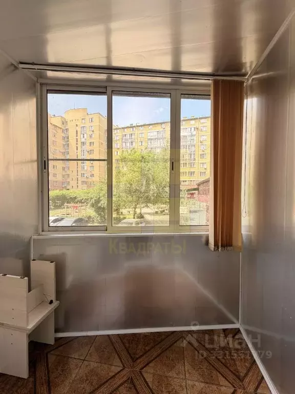 3-к кв. Омская область, Омск Транссибирская ул., 6 (92.5 м) - Фото 2