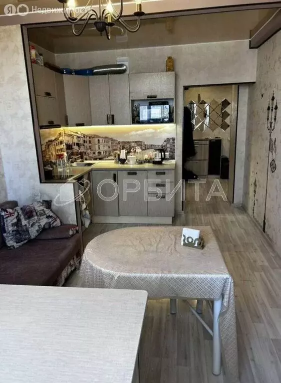 1-комнатная квартира: Тюмень, Вересковая улица, 11 (50 м) - Фото 1