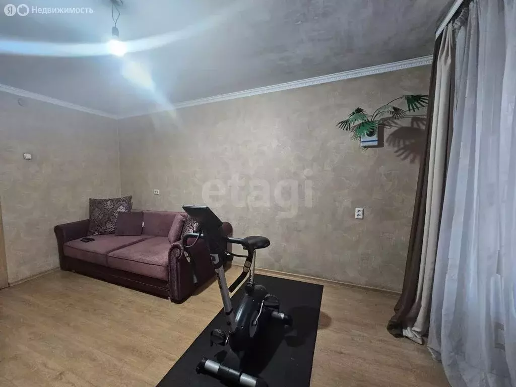 3-комнатная квартира: Горно-Алтайск, улица Ушакова, 7 (57 м) - Фото 1