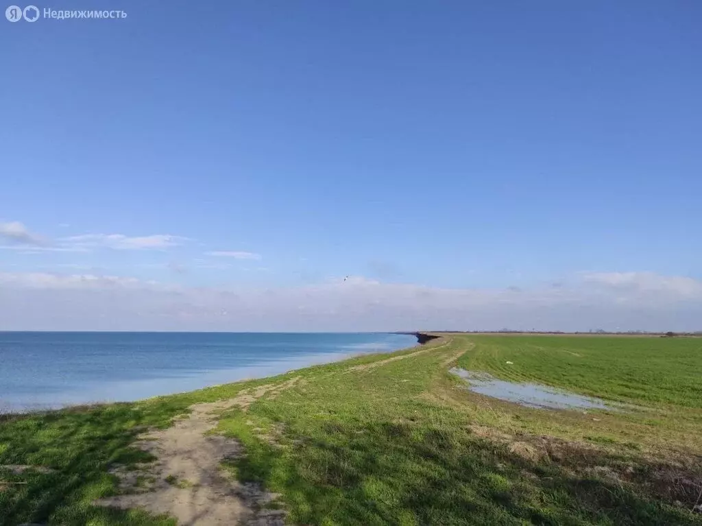 Участок в Кухаривское сельское поселение, село Красноармейское, улица ... - Фото 1