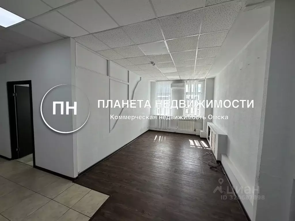Офис в Омская область, Омск ул. Декабристов, 45 (68 м) - Фото 2