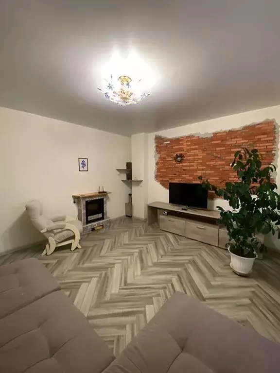 3-к кв. Красноярский край, Красноярск 6-я Полярная ул., 2А (69.0 м) - Фото 1