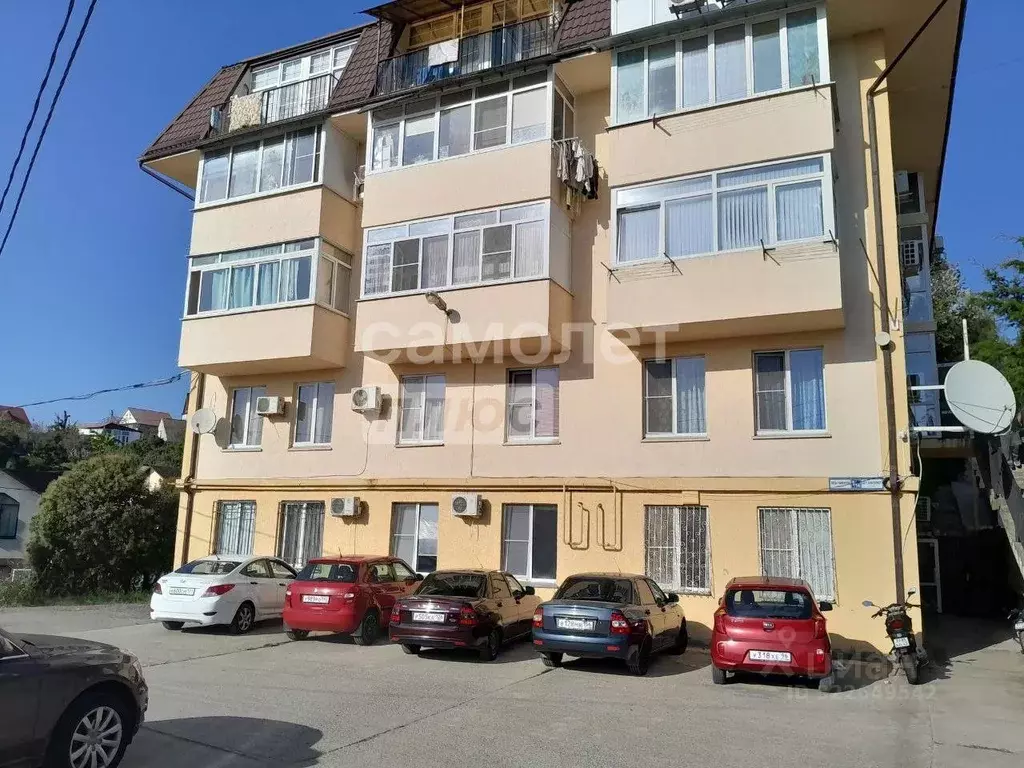 2-к кв. Краснодарский край, Сочи ул. Чайкиной, 9/14 (46.9 м) - Фото 0