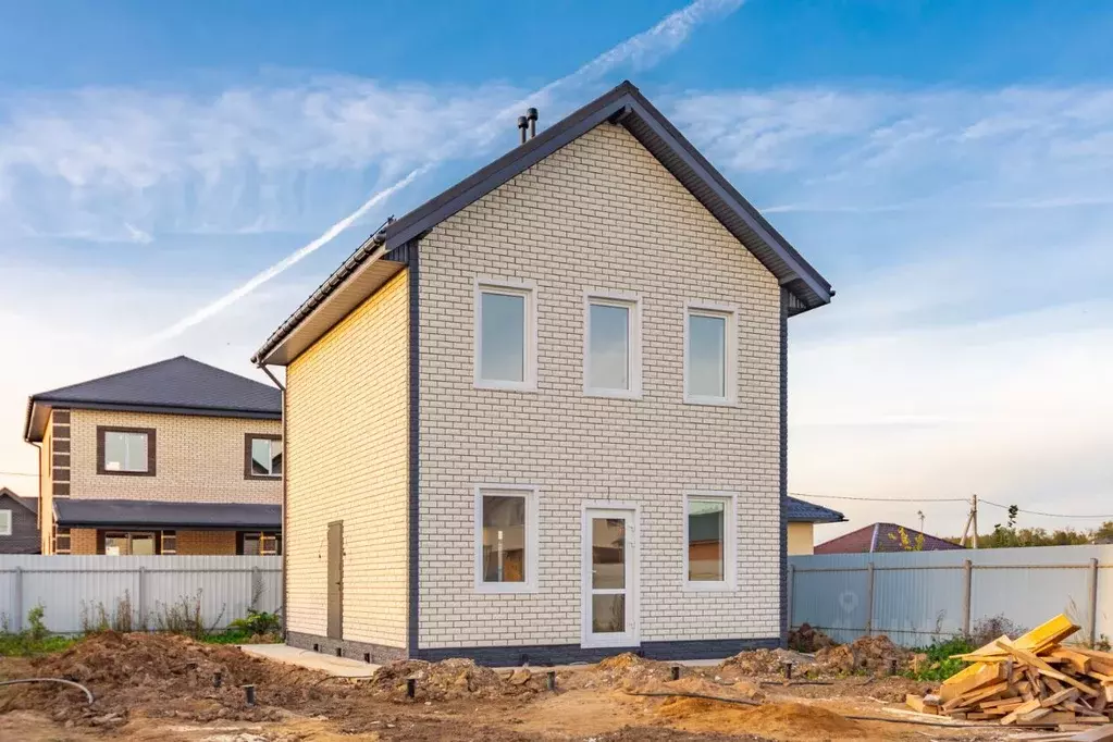 Дом в Московская область, Ленинский городской округ, с. Остров ул. ... - Фото 1