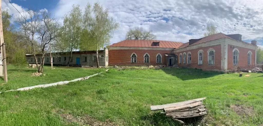 Помещение свободного назначения в Саратовская область, Петровский ... - Фото 1