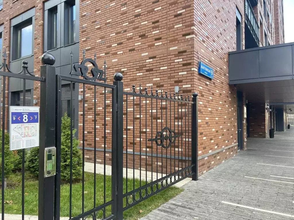 Гараж в Москва Мантулинская ул., 9к6 (15 м) - Фото 2