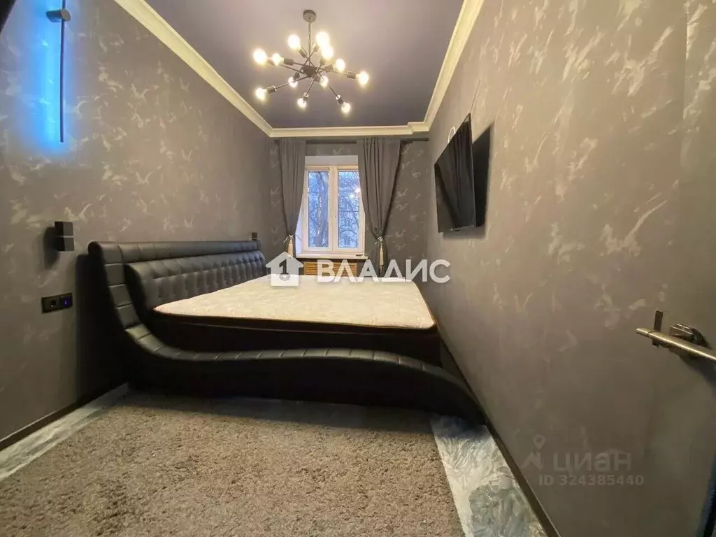 3-к кв. Калужская область, Калуга ул. Чичерина, 19 (81.5 м) - Фото 2