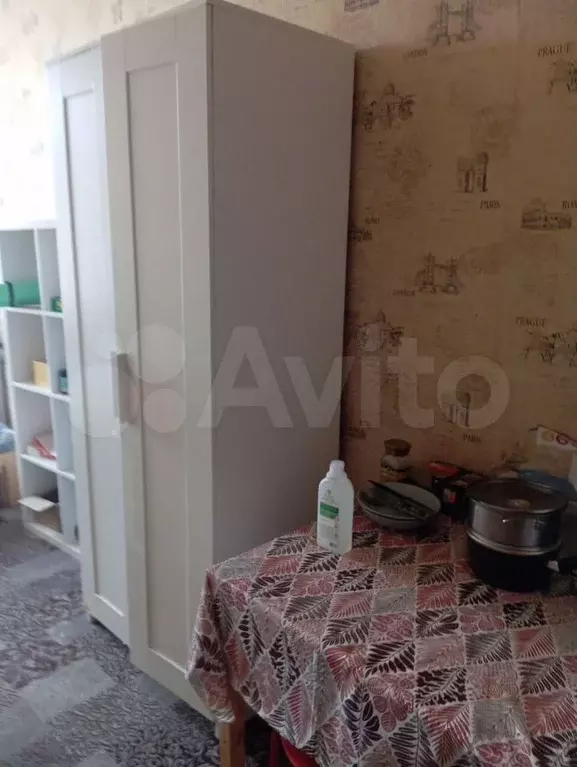 Комната 18 м в 4-к., 5/5 эт. - Фото 1