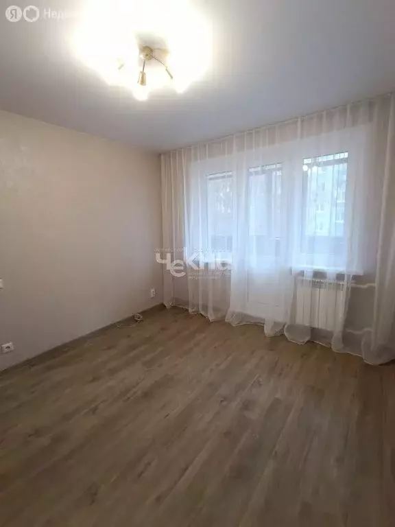 1-комнатная квартира: Нижний Новгород, улица Лескова, 19А (30 м) - Фото 1