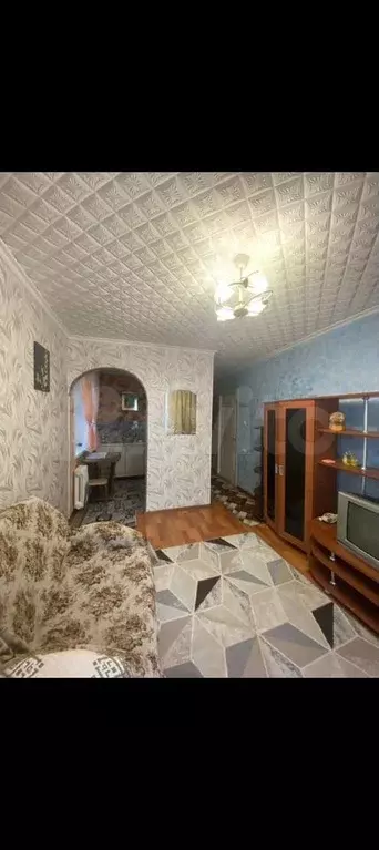Комната 24 м в 4-к., 1/5 эт. - Фото 0