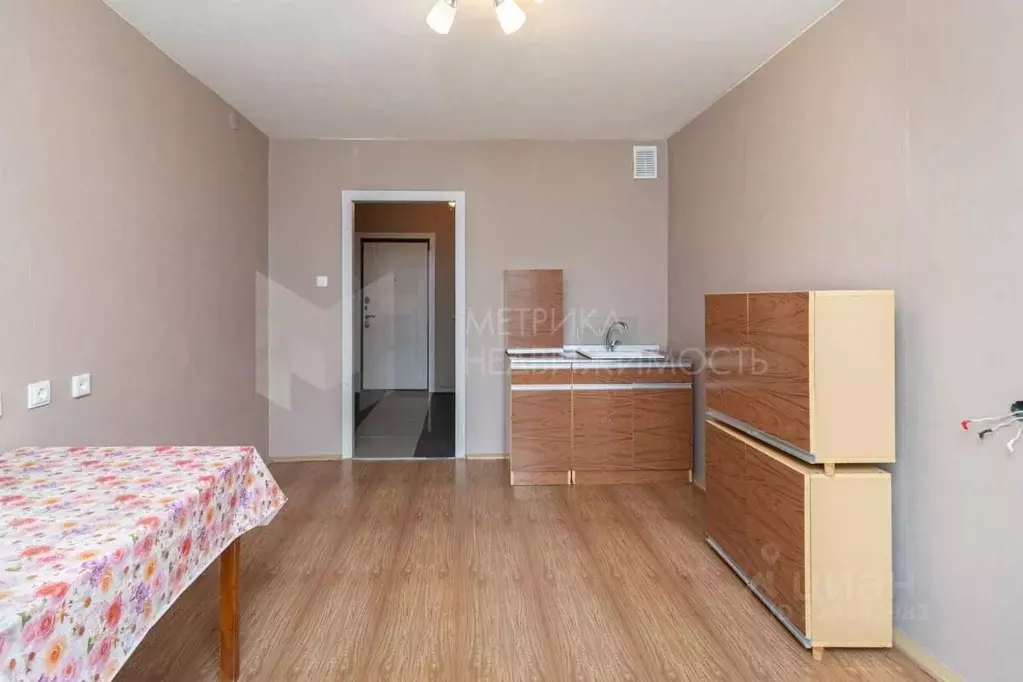 1-к кв. Тюменская область, Тюмень Восточный мкр, проезд Майский, 5 ... - Фото 1