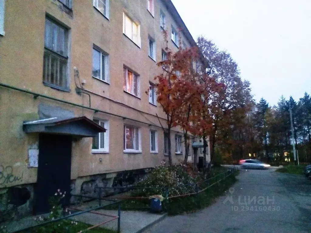 2-к кв. Мурманская область, Ловозерский район, Ревда городское ... - Фото 1
