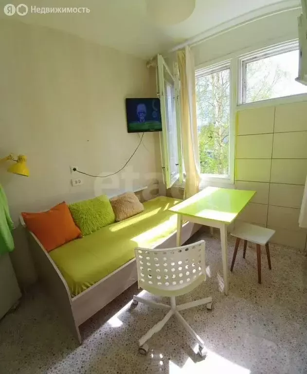 1-комнатная квартира: Петергоф, Бобыльская дорога, 57 (37.7 м) - Фото 1