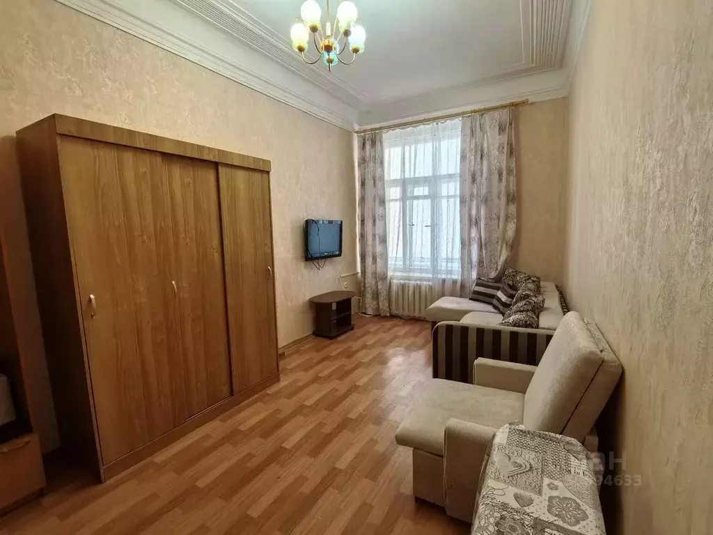 Комната Санкт-Петербург Каменноостровский просп., 20 (19.0 м) - Фото 1