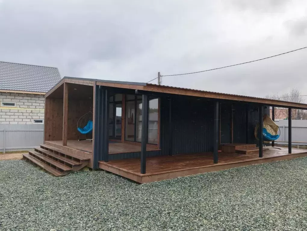 Дом в Свердловская область, Первоуральск ул. Трактористов, 1 (70 м) - Фото 1