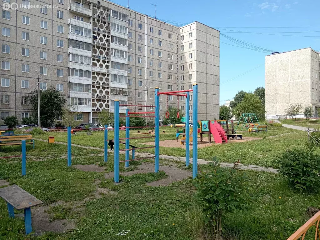 1-комнатная квартира: Ревда, улица Павла Зыкина, 13 (34.4 м) - Фото 1