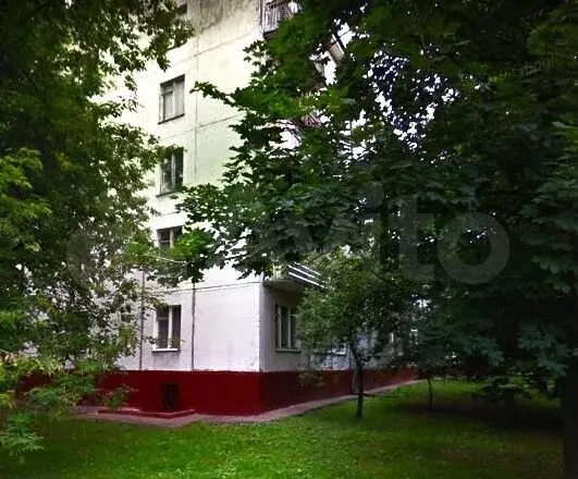 Комната 18 м в 3-к., 2/5 эт. - Фото 1