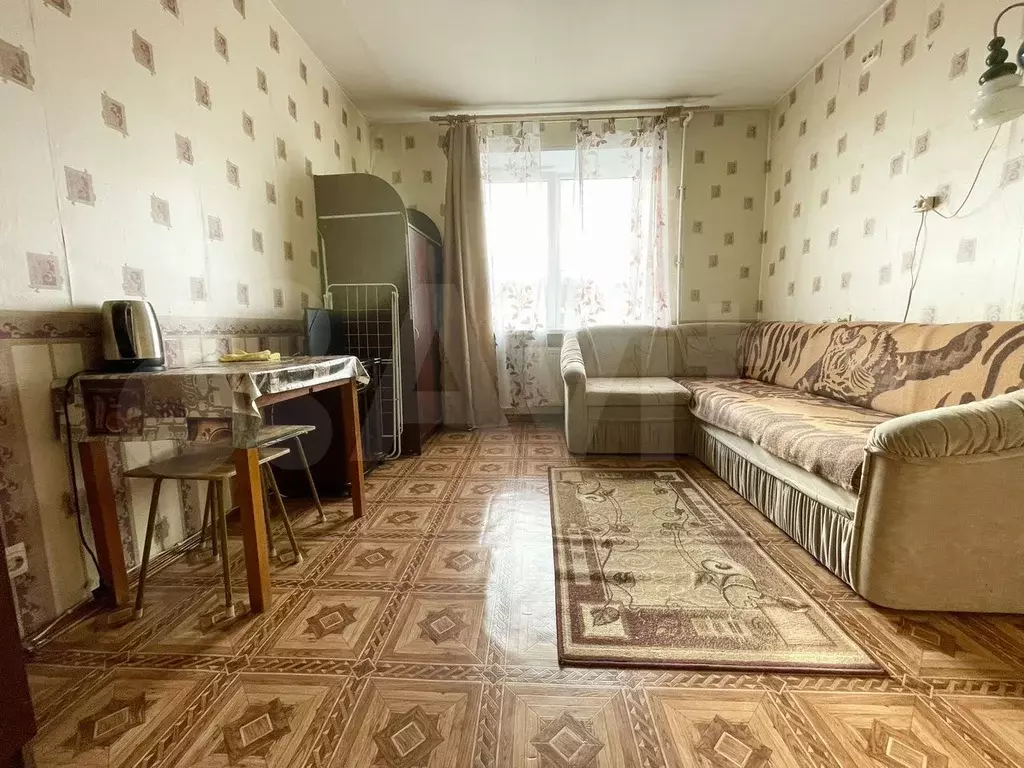 Комната 13 м в 6-к., 9/9 эт. - Фото 1