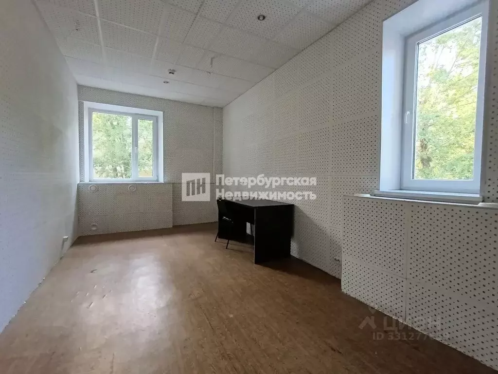 Офис в Санкт-Петербург Андреевская ул., 11 (17 м) - Фото 1