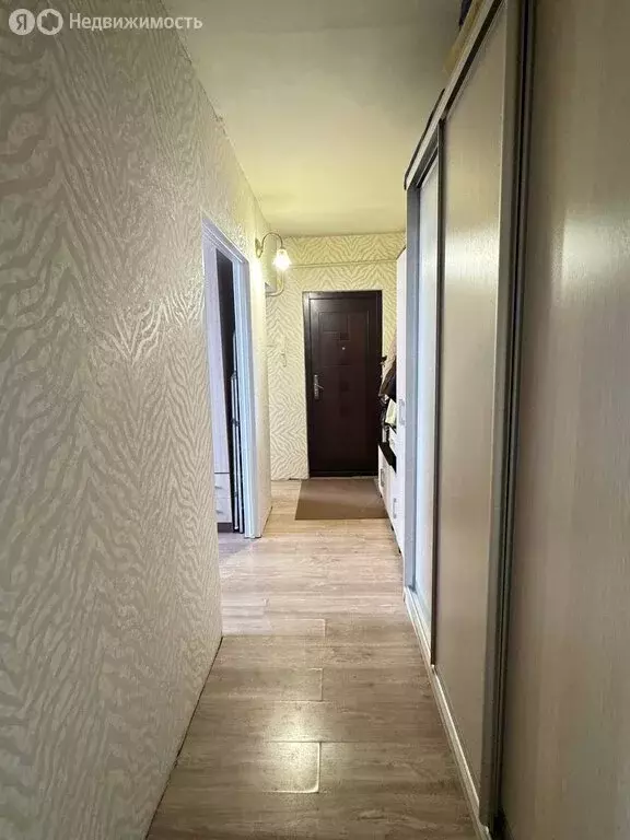3-комнатная квартира: Великий Новгород, Псковская улица, 40к1 (63.7 м) - Фото 0
