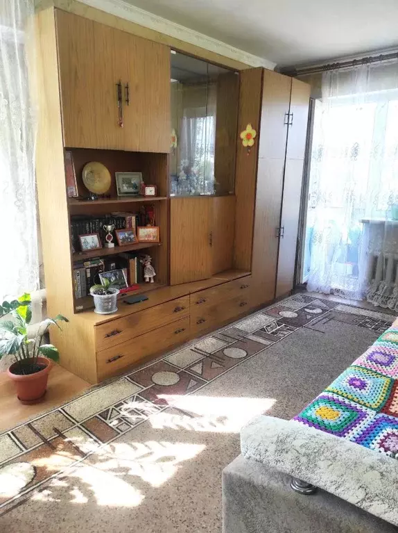 2-к кв. Омская область, Омск Береговой мкр, Комсомольский просп., 8 ... - Фото 1