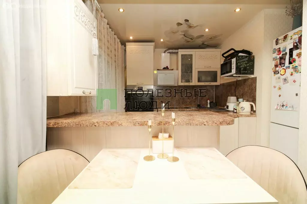 2-комнатная квартира: Красноярск, Кольцевая улица, 12 (45.4 м) - Фото 1