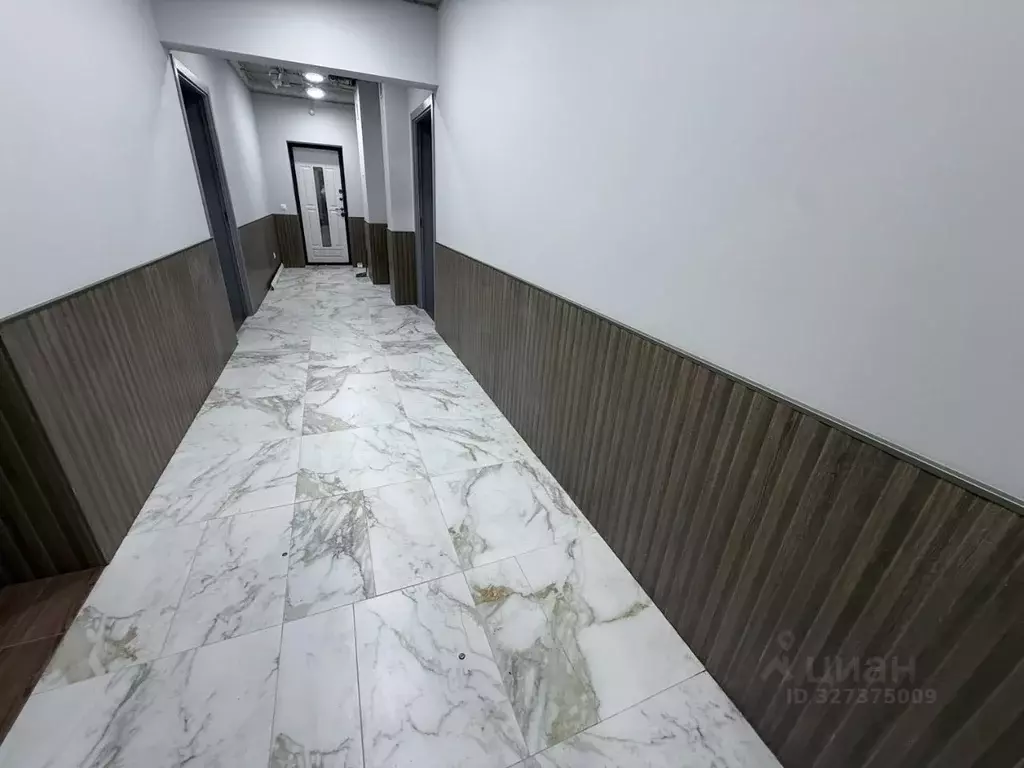 Офис в Краснодарский край, Сочи Гагарина мкр, ул. Чайковского, 2Б (120 ... - Фото 2