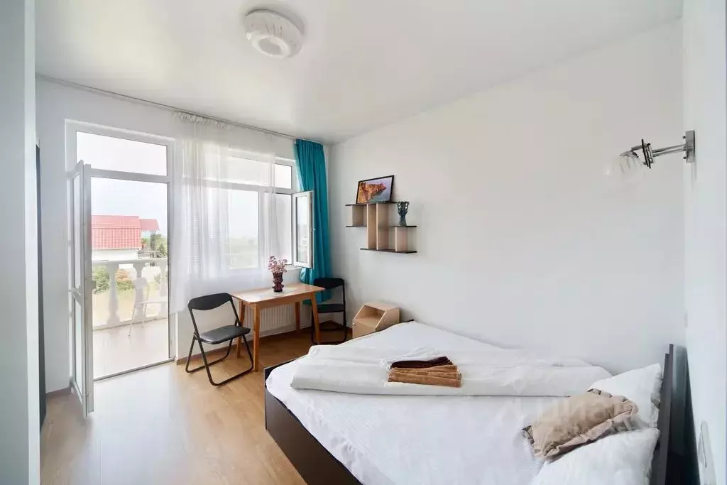 Комната Крым, Бахчисарайский район, с. Песчаное ул. Набережная, 12А/13 - Фото 2