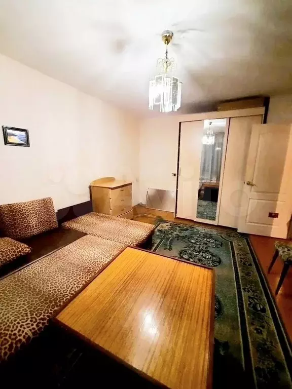 Комната 16 м в 2-к., 3/5 эт. - Фото 0