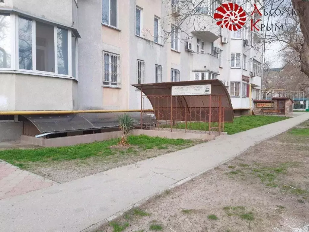 Помещение свободного назначения в Крым, Феодосия ул. Десантников, 7Б ... - Фото 0