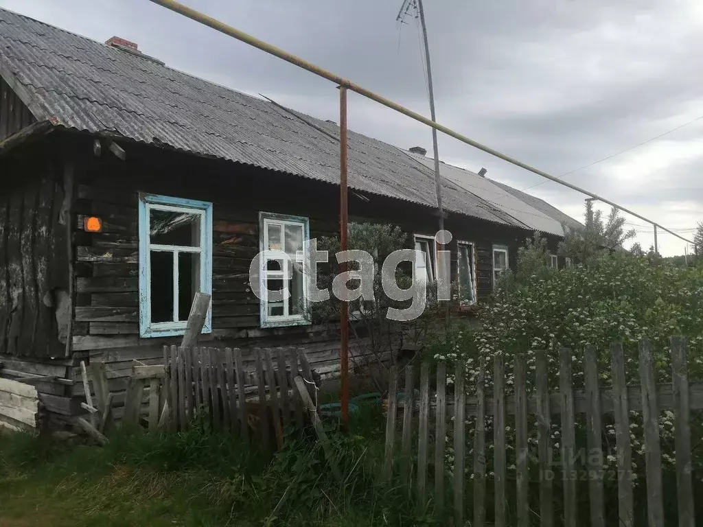 Дом в Свердловская область, Горноуральский городской округ, с. Лая ул. ... - Фото 0