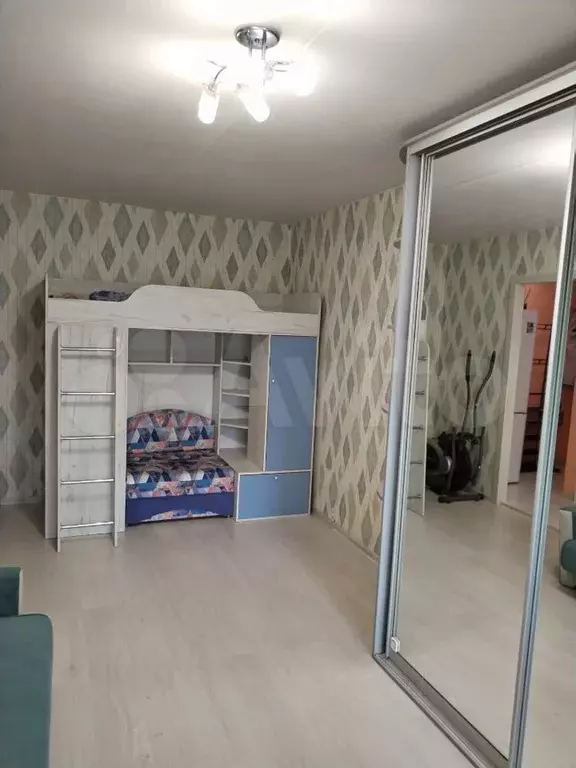 1-к. квартира, 30 м, 1/5 эт. - Фото 1