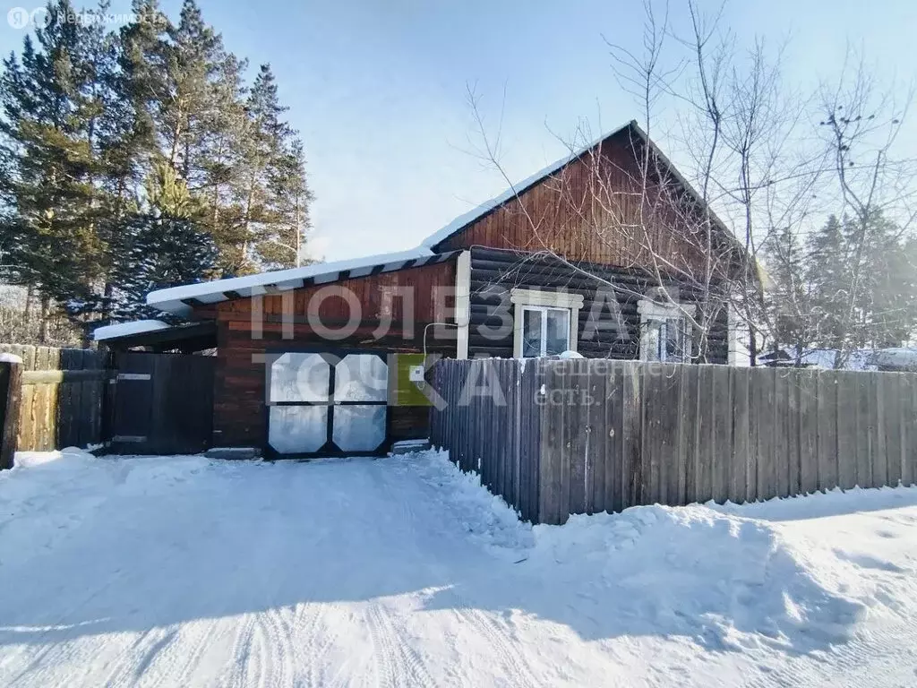 Дом в Тарбагатайский район, сельское поселение Заводское, посёлок ... - Фото 1